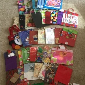 Lot of 40 Gift Bags